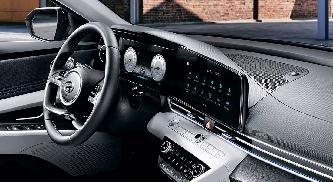 Hyundai Elantra - максимум удобства для водителя